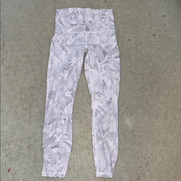 lululemon athletica Pants - Lululemon leggings